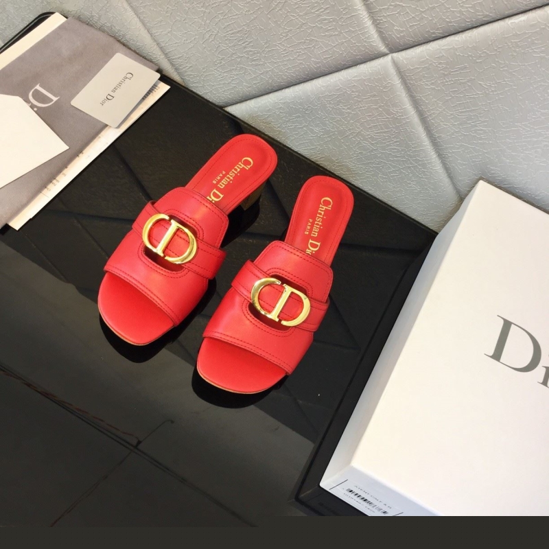 ch**an D*or slippers